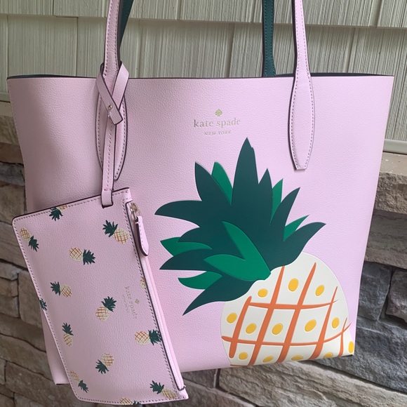 Authentic KATE SPADE Leather Pineapple print Reversible tote - Picture 2 of 9